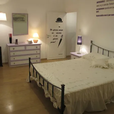 Casa Vacanza * Genoa